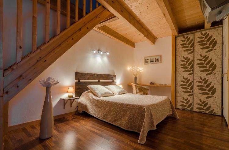Auberge Du Lac Madic 외부 사진