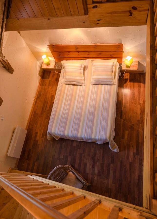 Auberge Du Lac Madic 외부 사진